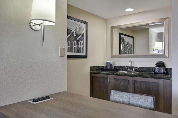 Minibar