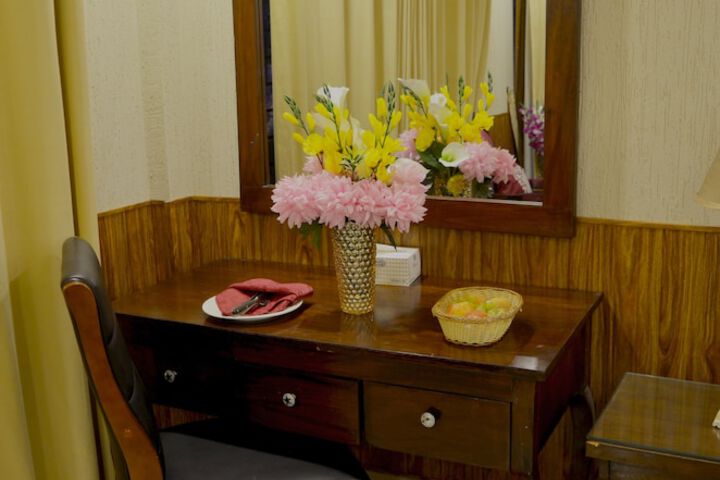Room 63 of 83