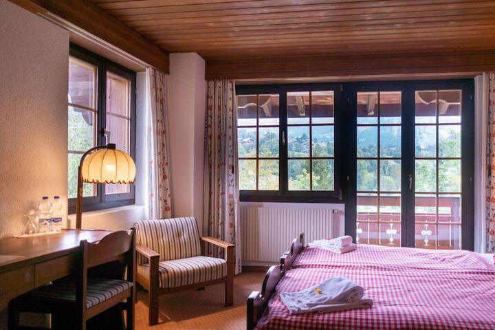 Room 21 of 115