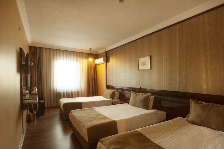 Room 14 of 56