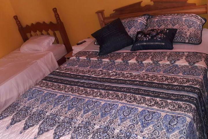 Room 6 of 38