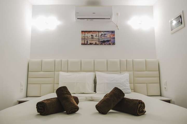 Room 21 of 45