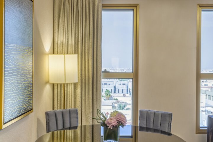 Room 40 of 82