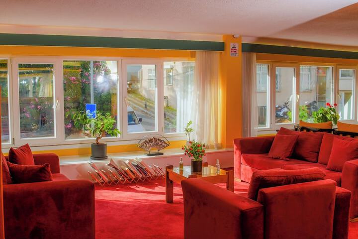 Hotel Interior 4 of 27