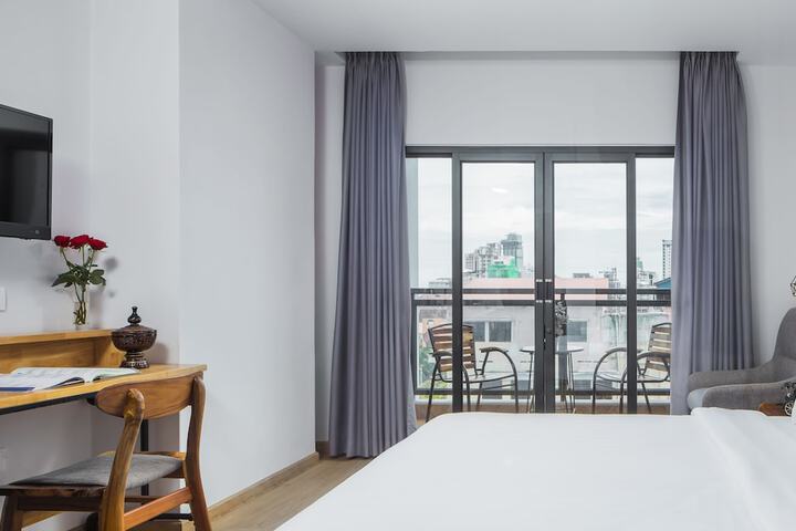 Room 55 of 163