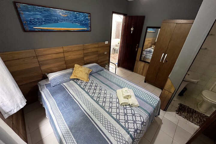 Room 52 of 86