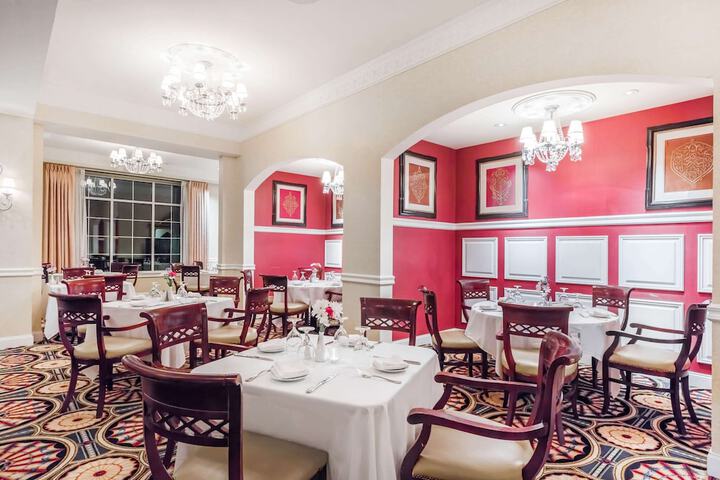 Breakfast area