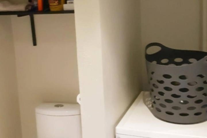 Room 8 of 21