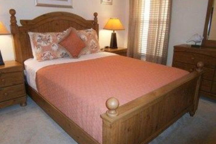 Room 3 of 18
