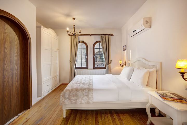 Room 20 of 123