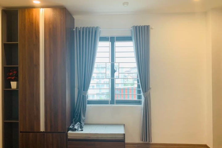 Room 17 of 36