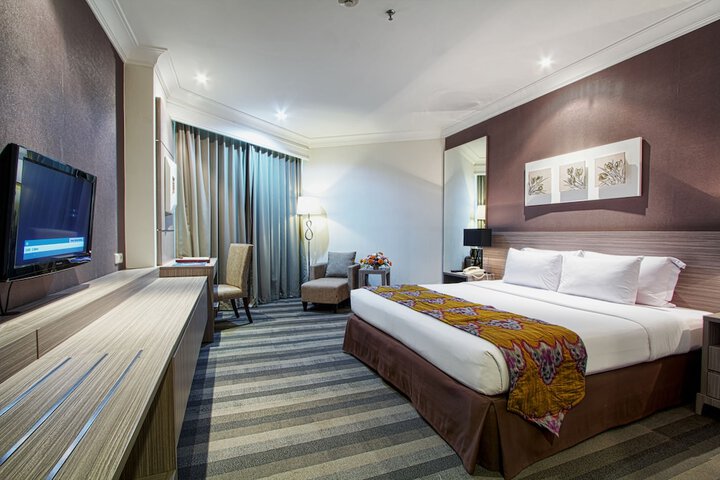 Room 6 of 21