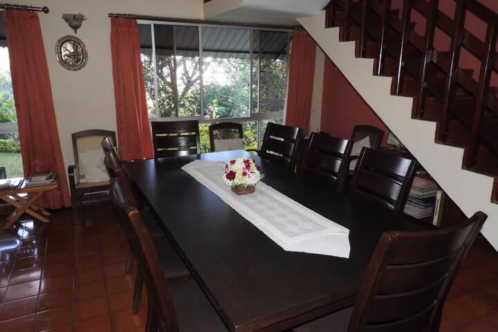 Dining Photos