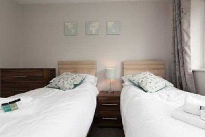 Room 7 of 26