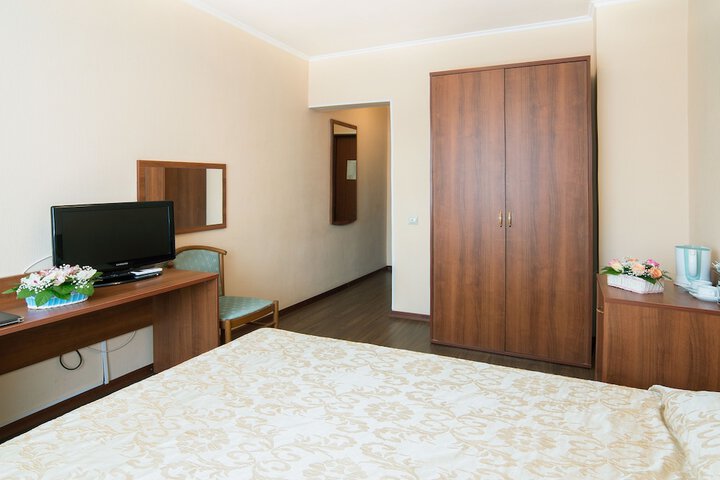 Room 16 of 91