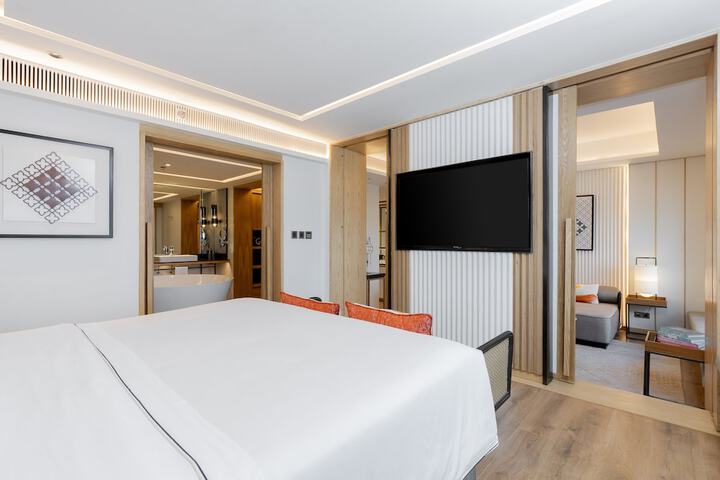 Room 25 of 91