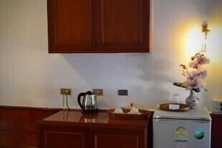 Room amenity