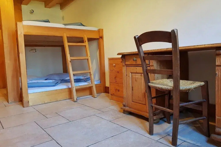 Room 3 of 13