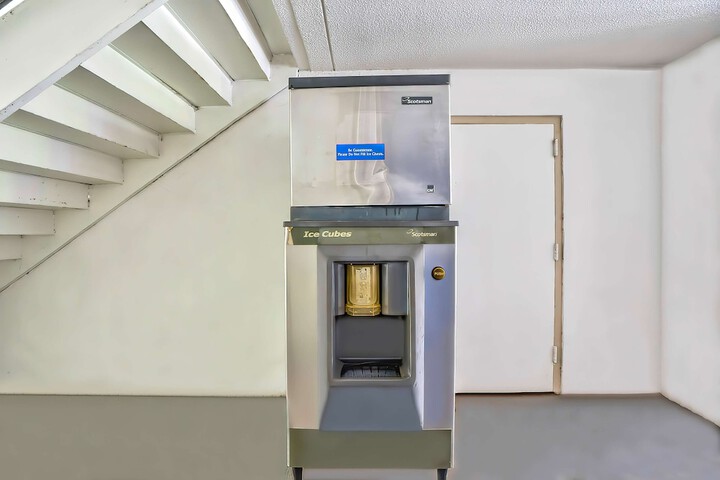 Vending machine