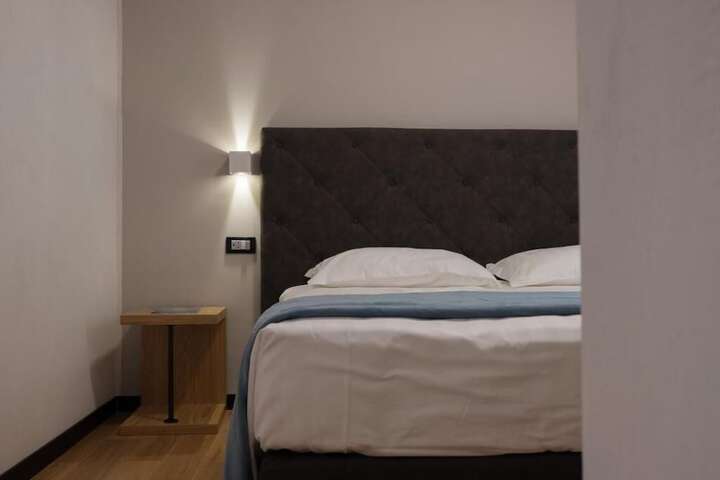 Room 26 of 50