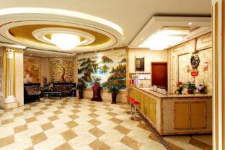 Jinlong Hotel