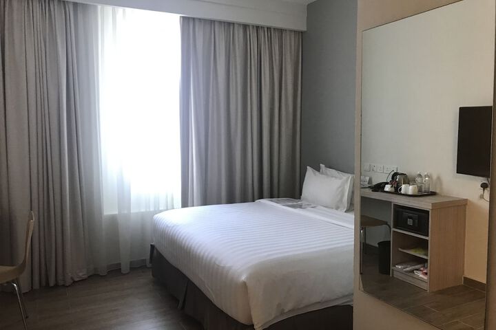 Room 31 of 74