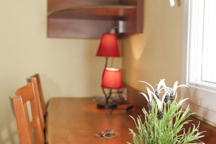 Room 52 of 92