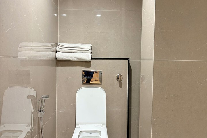 Room 18 of 36