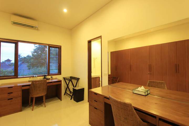 Room 14 of 47
