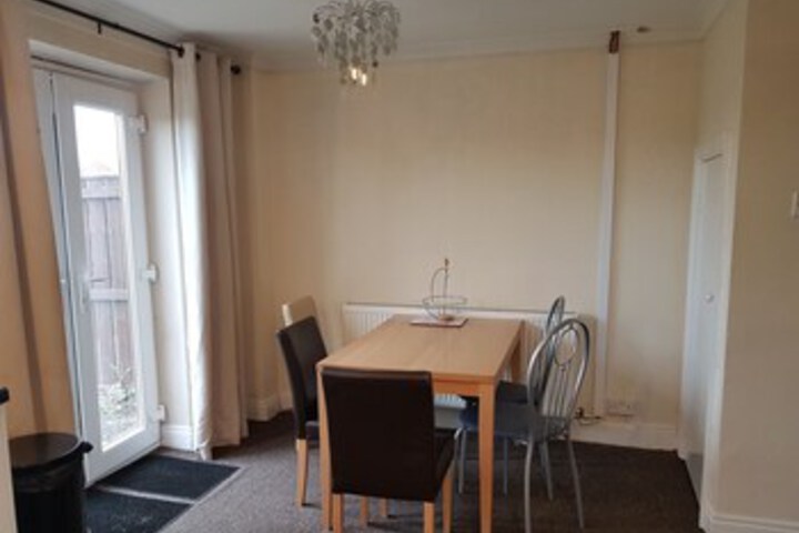 Room 7 of 35