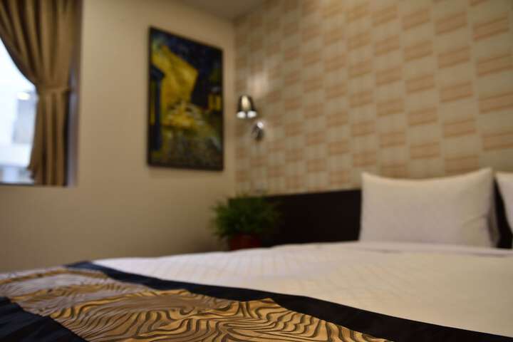 Room 56 of 78