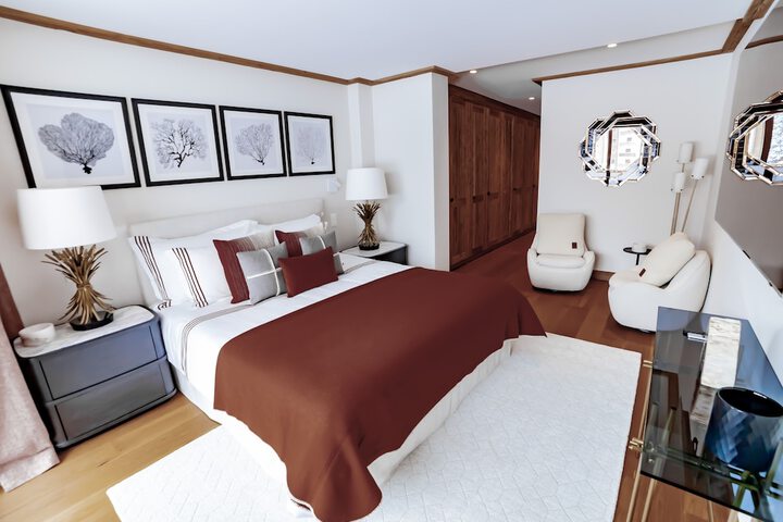 Room 4 of 79