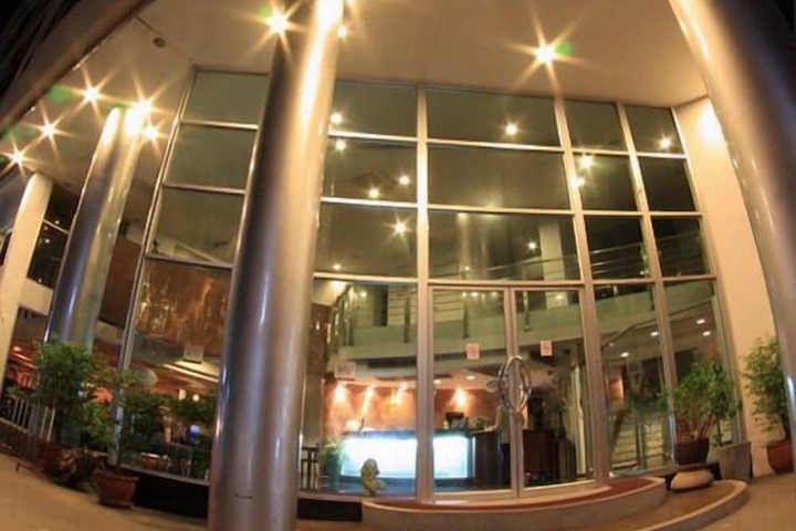 Hotel 16 of 17
