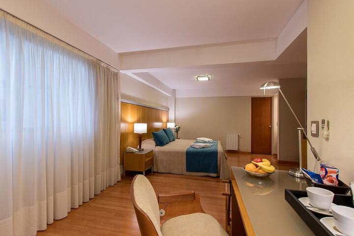 Room 33 of 69