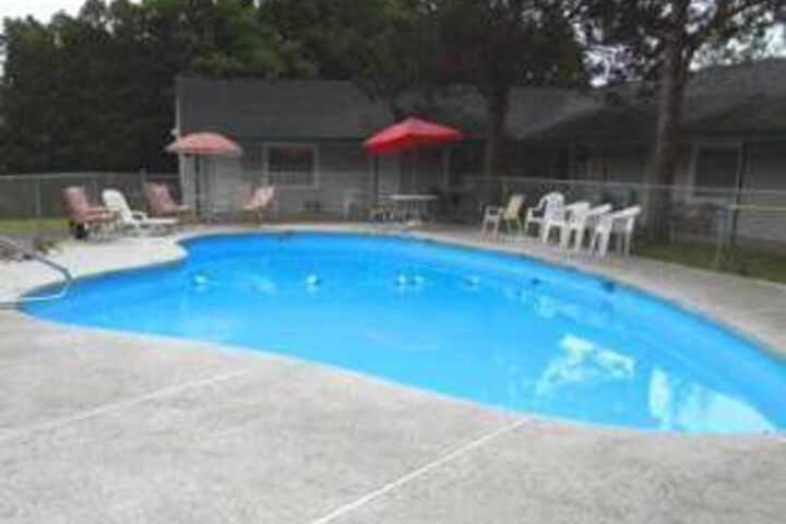 Pool 26 of 31