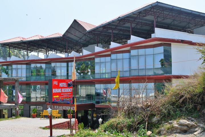 Hotel Burans Residency