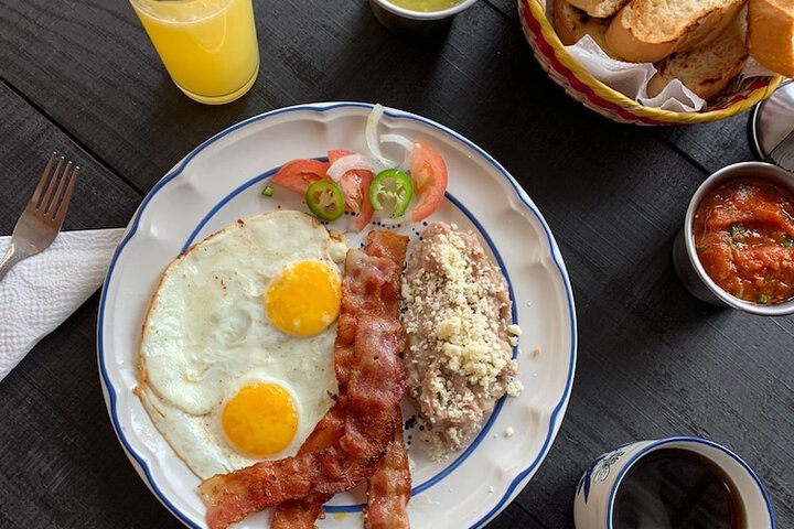 Breakfast/Coffee Service 6 of 6