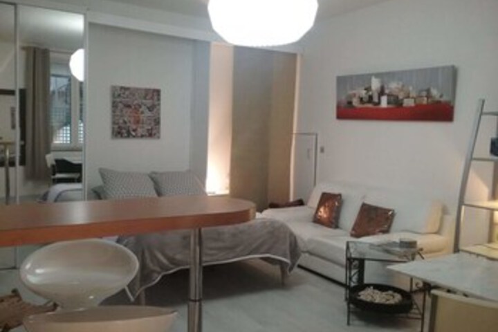 Room 18 of 19
