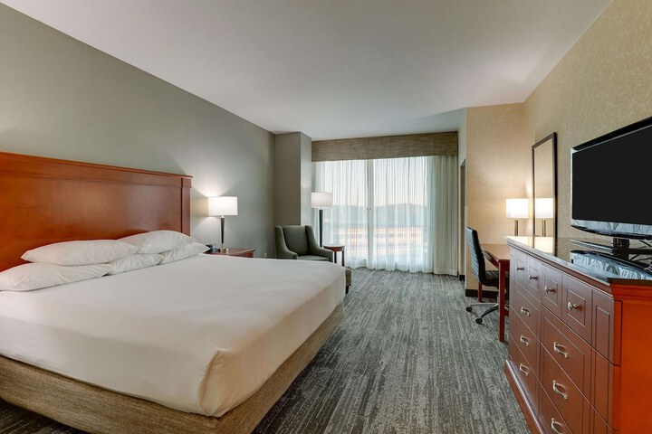Room 14 of 40
