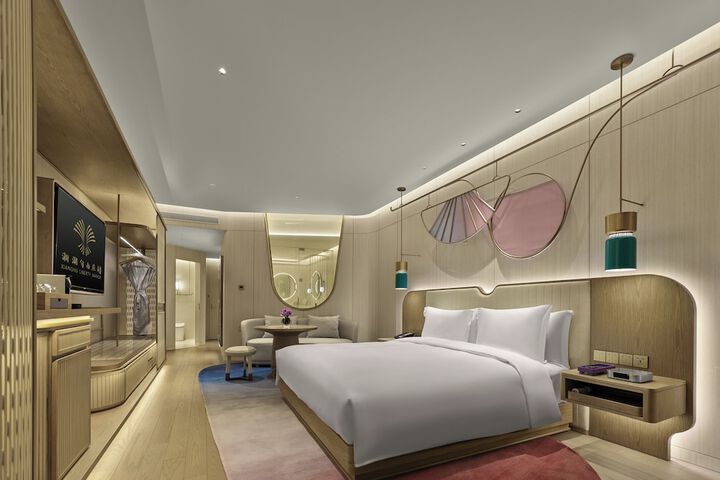Room 13 of 39