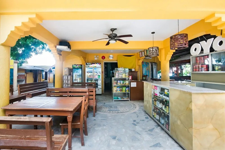 restaurant