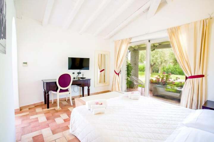 Room 20 of 43