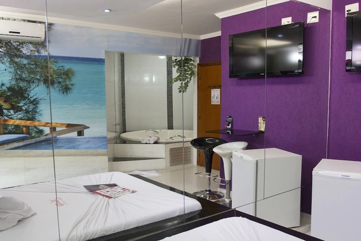 Room 3 of 4