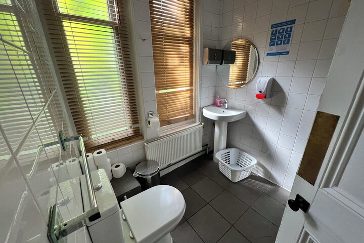 Room 81 of 89