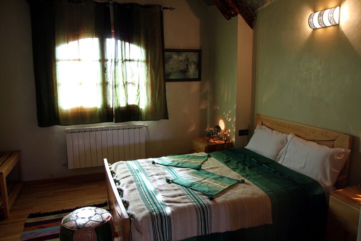 Room 4 of 31