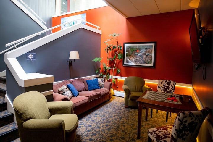 Hotel Interior 6 of 85