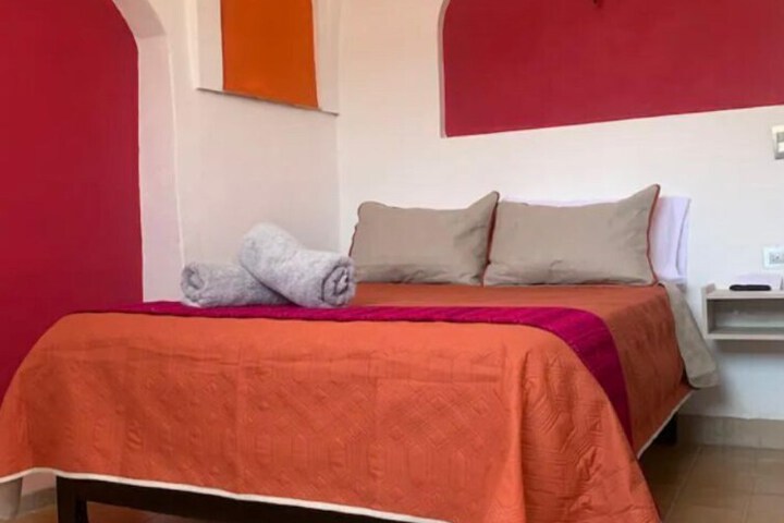 Room 14 of 34