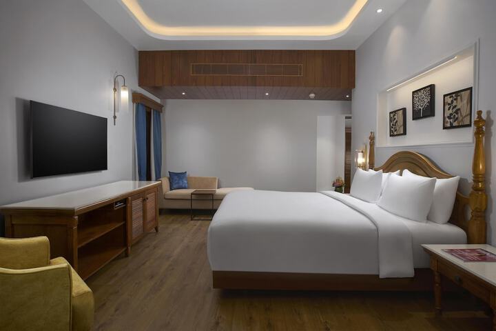Room 41 of 184