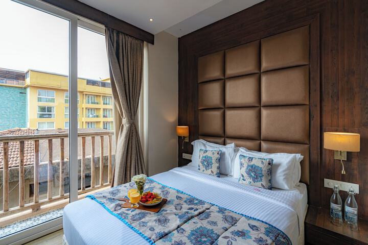 Room 4 of 26