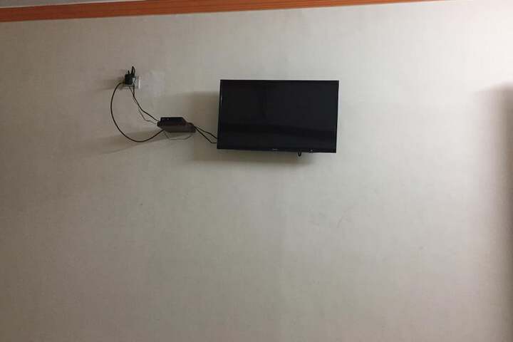 Room 3 of 4
